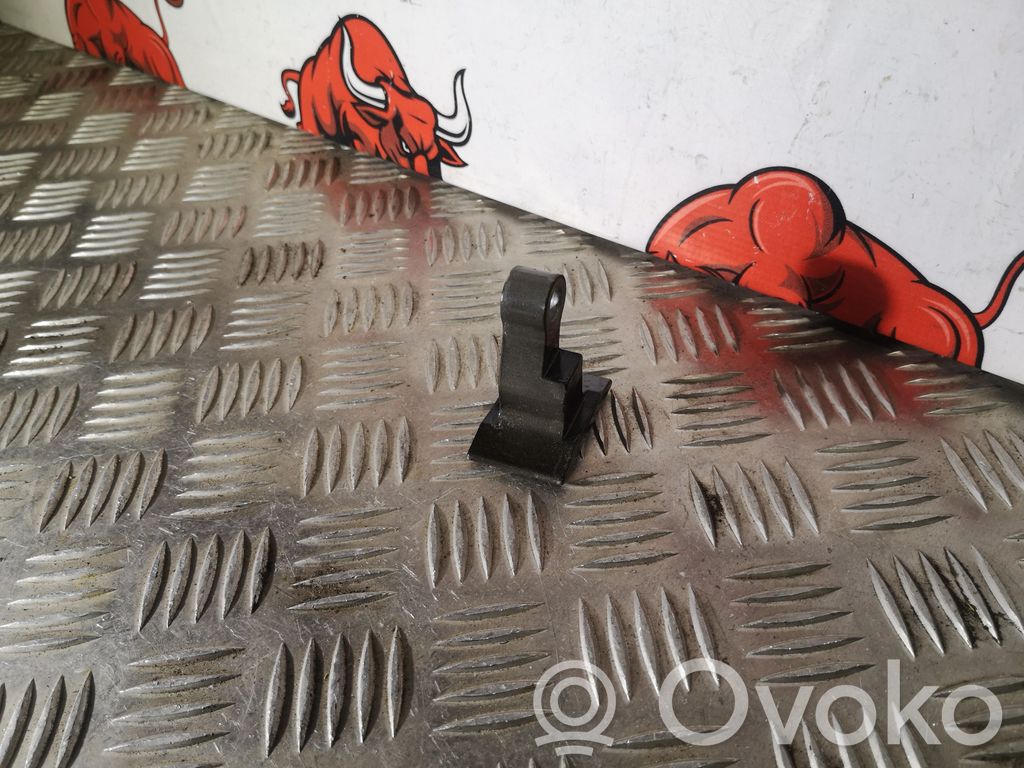 BMW 4 F36 Gran coupe Front door upper hinge 