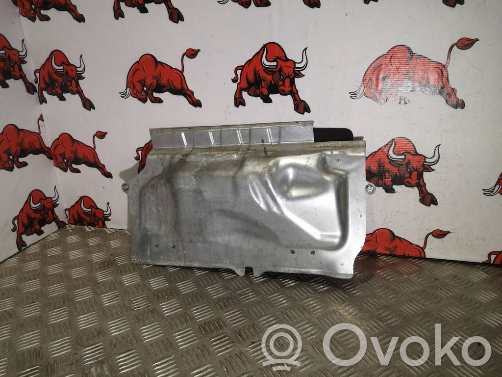Volvo S90, V90 Other engine bay part 
