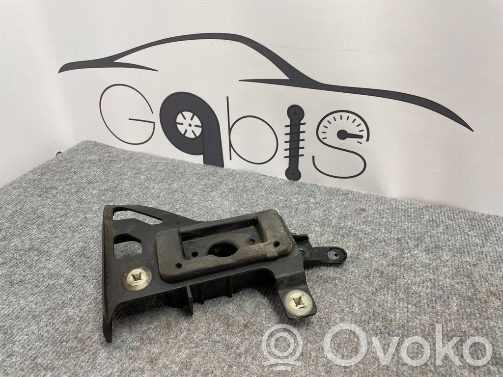 Jacking socket point   7P5802829A