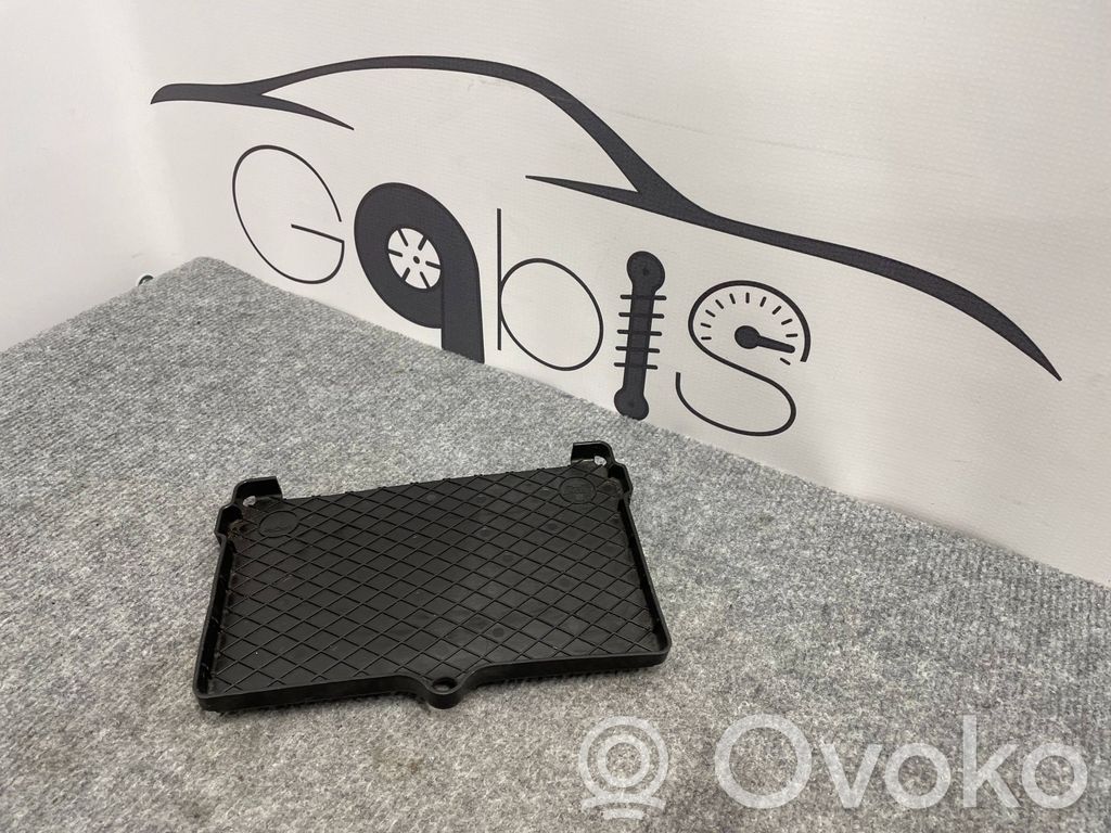 Tesla Model S Akumuliatoriaus tvirtinimo padas 