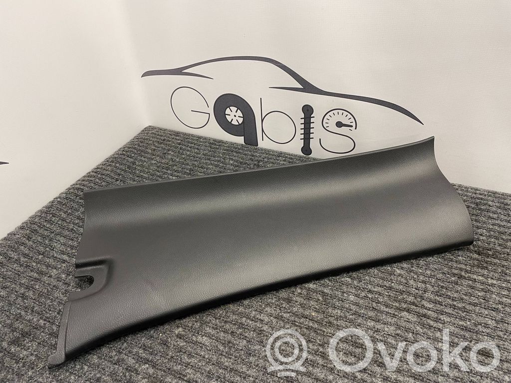 Dodge RAM (C) pillar trim 
