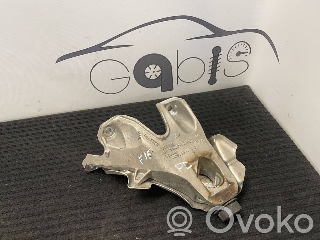 BMW X5 F15 Engine mounting bracket 