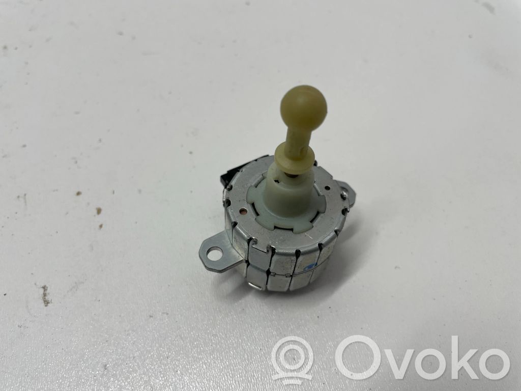 BMW X1 E84 Headlight level adjustment motor 