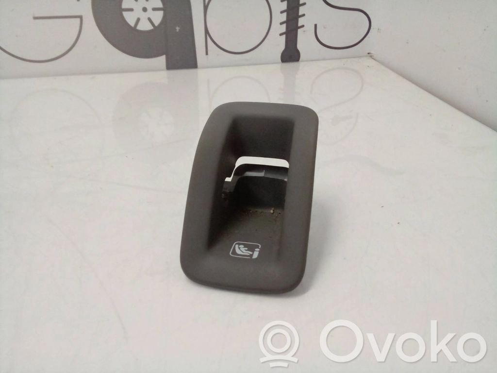 Audi e-tron Cubierta ISOFIX 