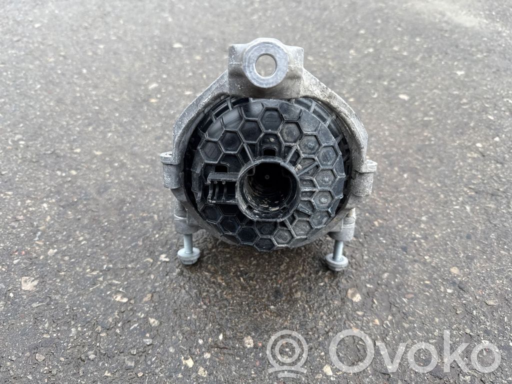 Audi Q5 SQ5 FY Engine mount bracket 