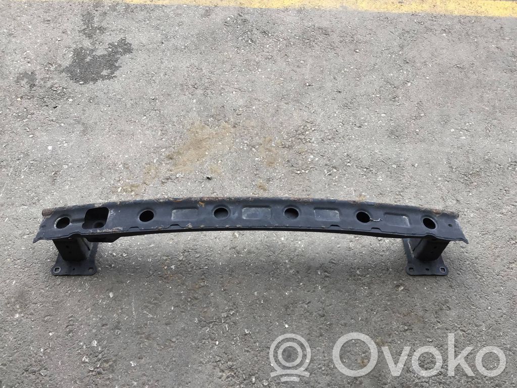 Audi A3 S3 8V Travesaño del parachoques trasero 