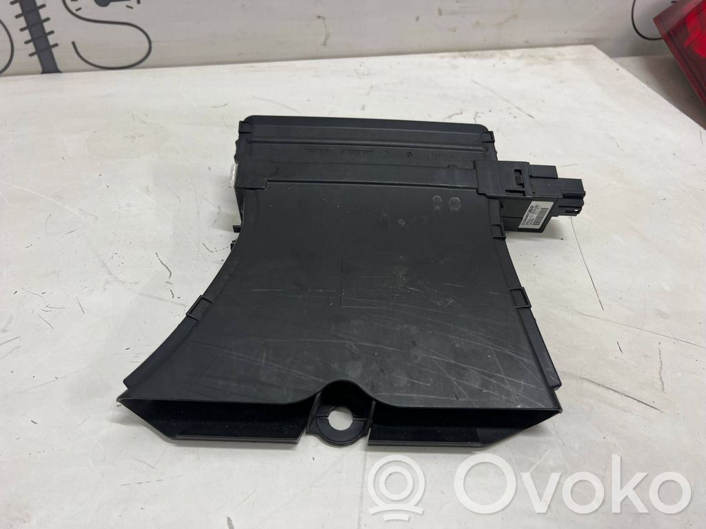 BMW X5 F15 Cabin air duct channel 