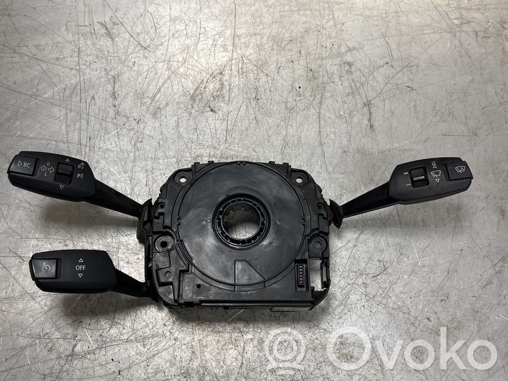 BMW 3 E90 E91 Pyyhkimen/suuntavilkun vipukytkin 