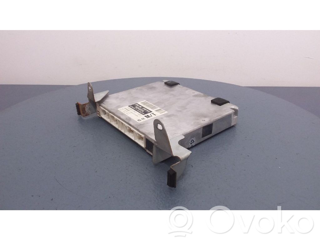 Lexus IS 200-300 Komputer / Sterownik ECU silnika 