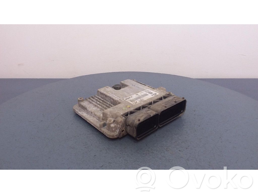 Opel Vectra C Engine control unit/module ECU 