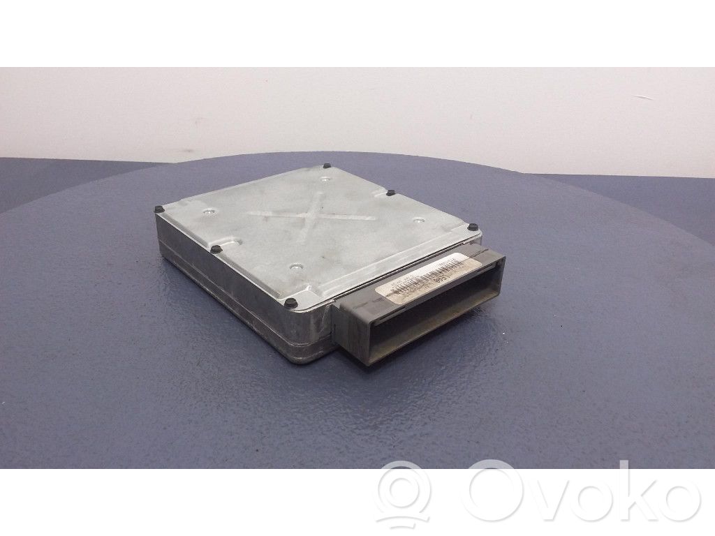 Mazda Tribute Unidad de control/módulo ECU del motor 