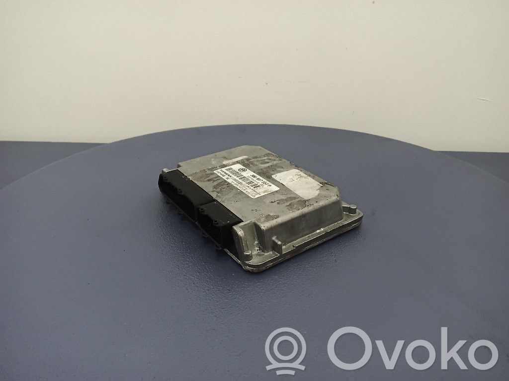 Volkswagen PASSAT B5 Engine control unit/module ECU 