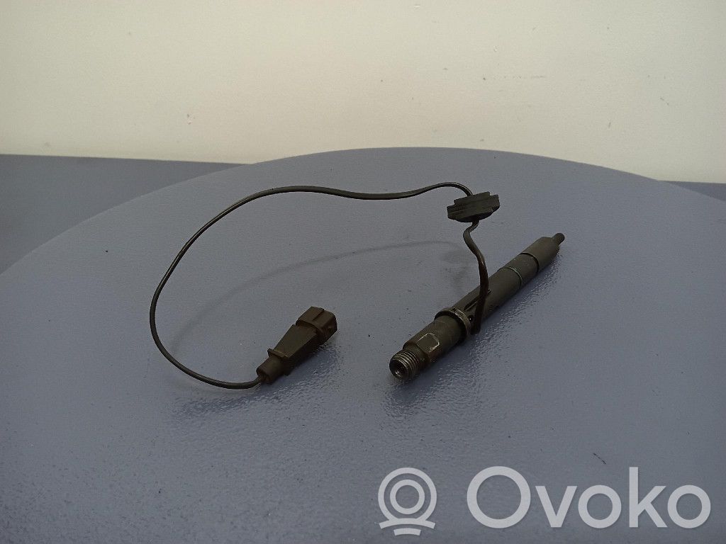 Audi A6 Allroad C5 Injector combustibil 