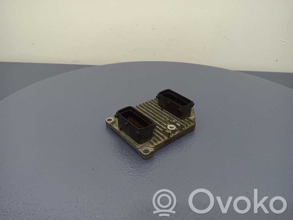 Opel Vectra C Unidad de control/módulo ECU del motor 