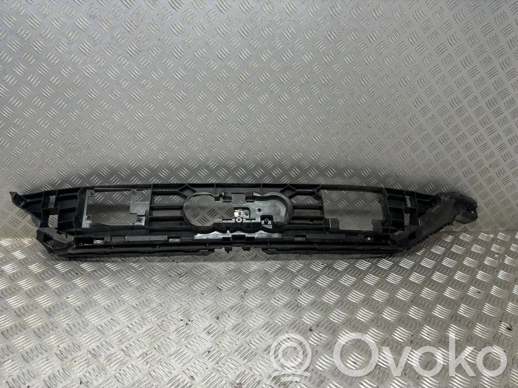 Audi RS6 C8 Etupuskurin kannake 