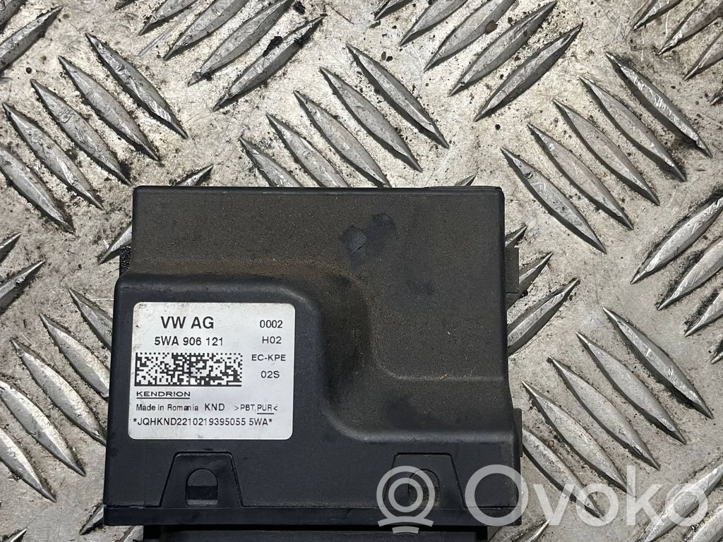 Audi TT TTS RS Mk3 8S Fuel pump relay 