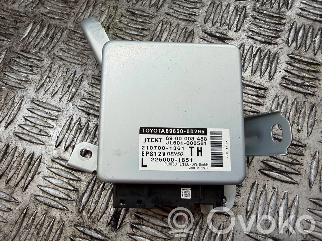Toyota Yaris Power steering control unit/module 