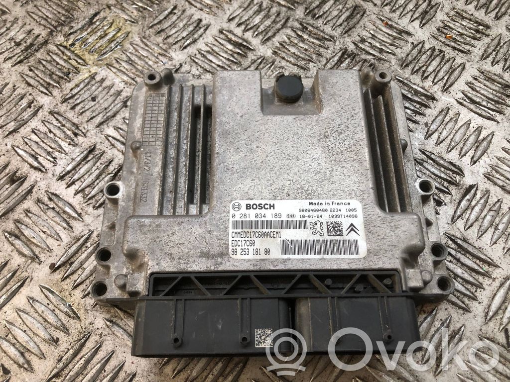 Citroen C4 Cactus Engine control unit/module 