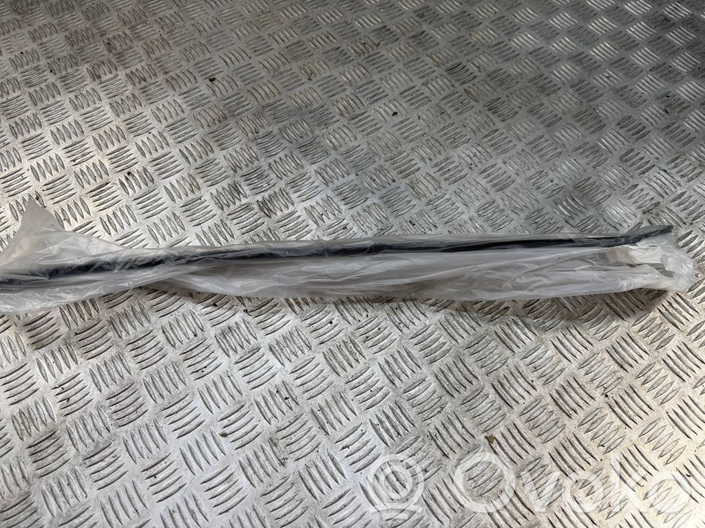 Seat Ateca Listwa szyby czołowej / przedniej 