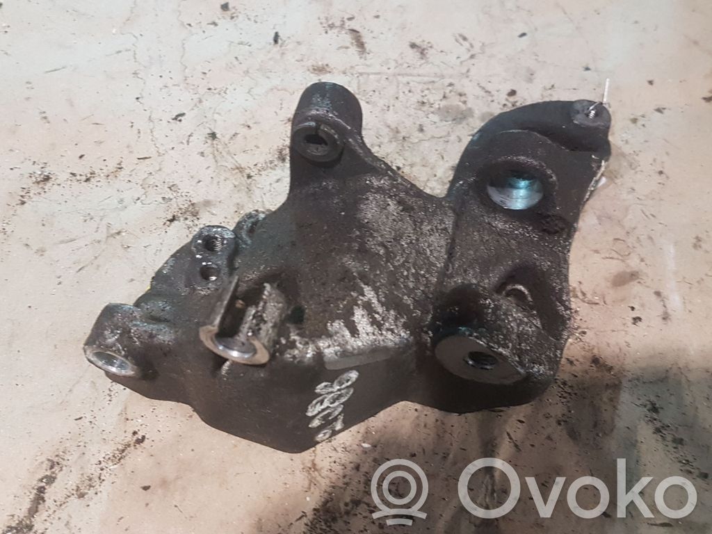 Peugeot 206 Generator/alternator bracket 
