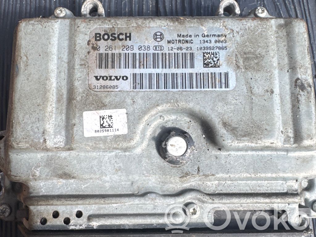Volvo V50 Engine control unit/module 