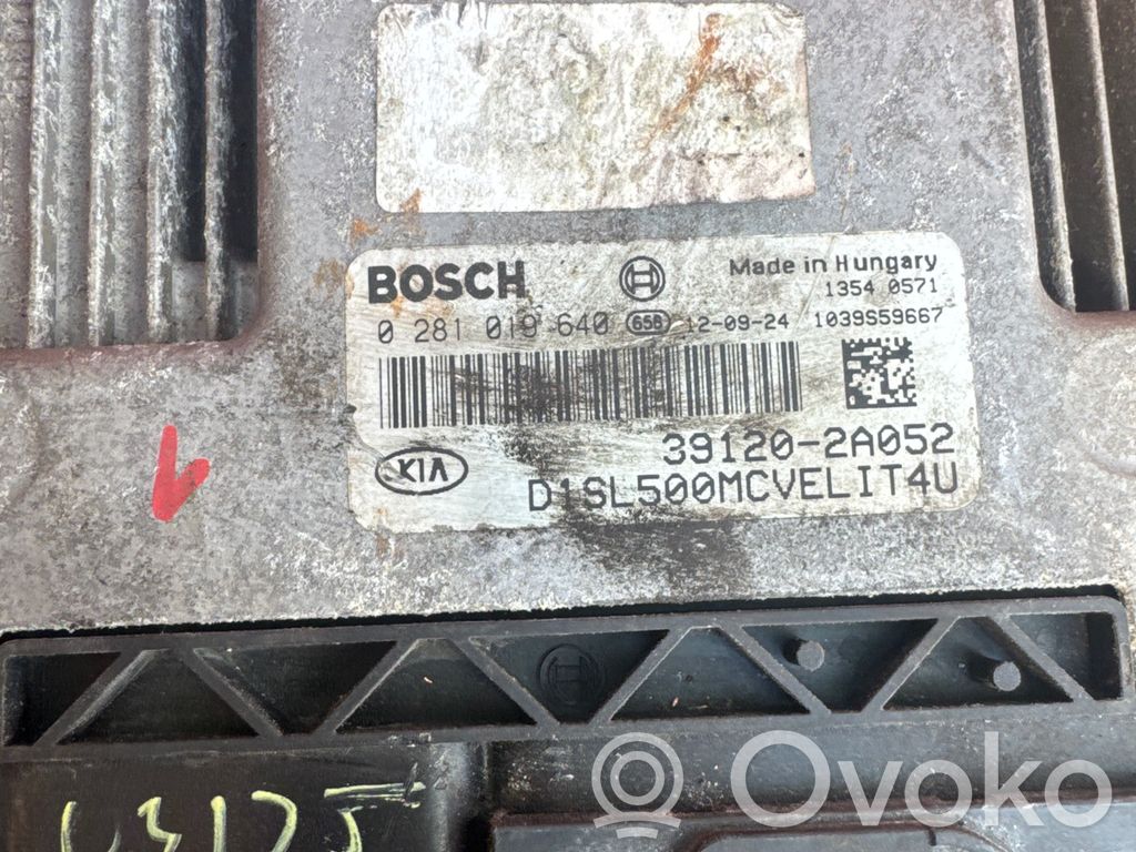 KIA Sportage Engine control unit/module 