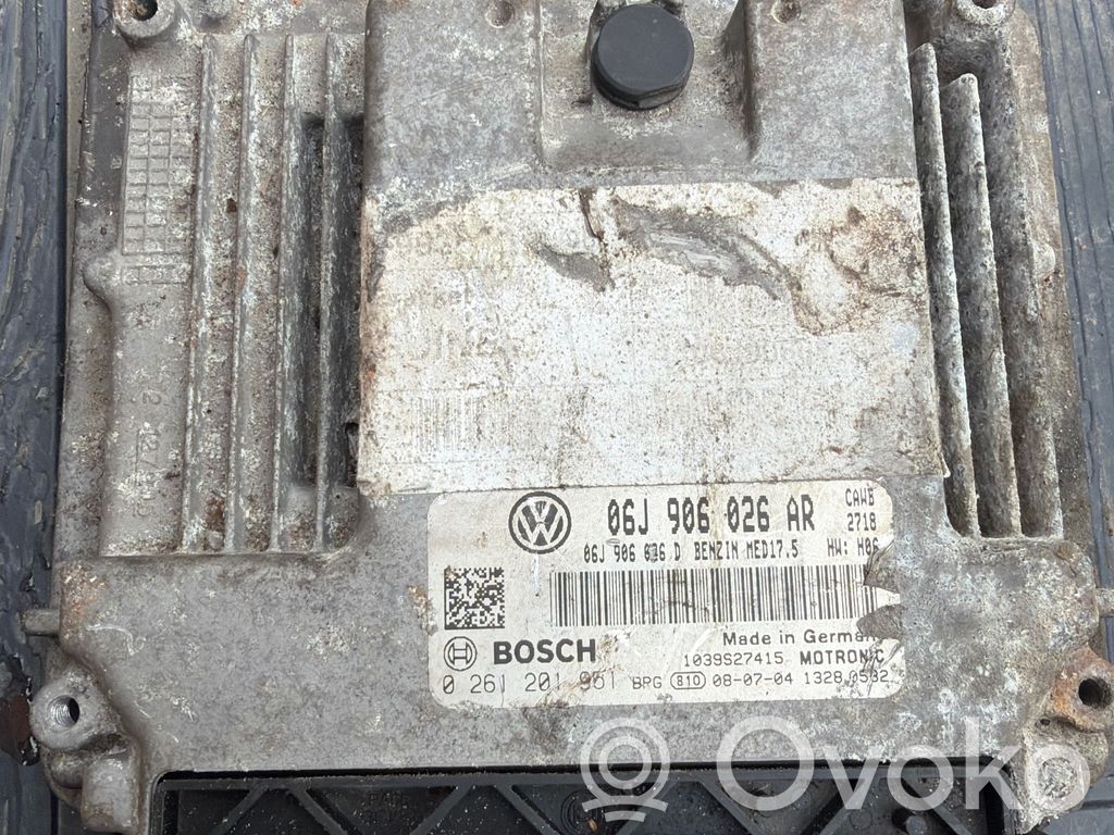 Volkswagen Golf VI Engine control unit/module 