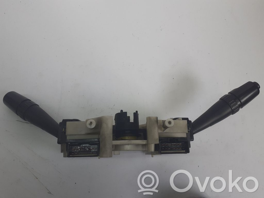 Hyundai Terracan Rokturu komplekts 