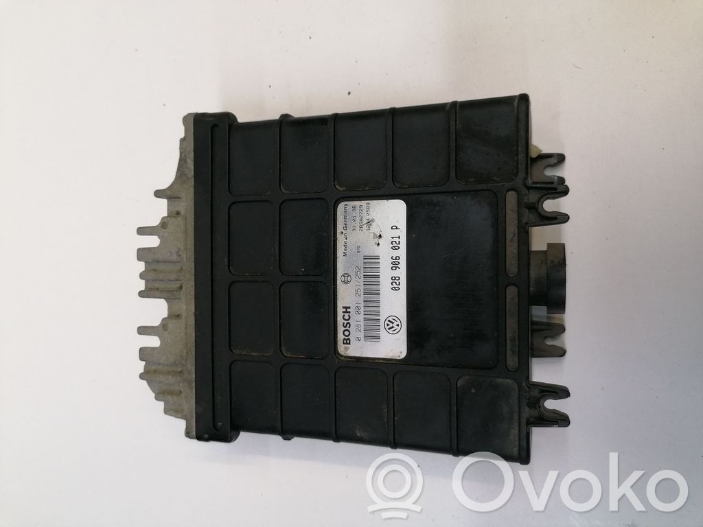 Volkswagen Sharan Engine control unit/module 