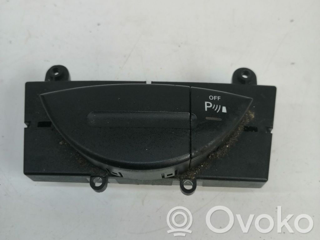 Mercedes-Benz E W211 Parking (PDC) sensor switch 
