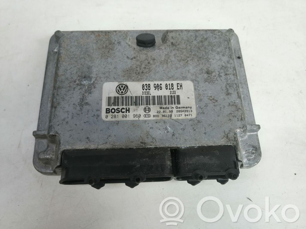 Volkswagen PASSAT B5 Engine control unit/module 