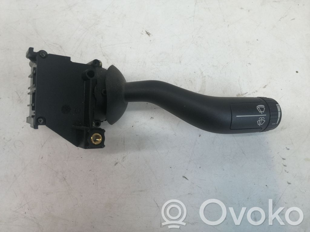 Volkswagen Phaeton Wiper speed switch 