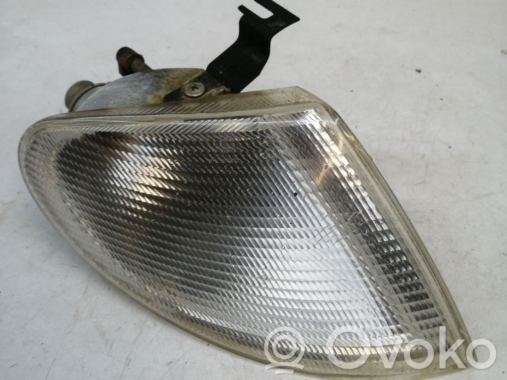 Volkswagen Sharan Front indicator light 