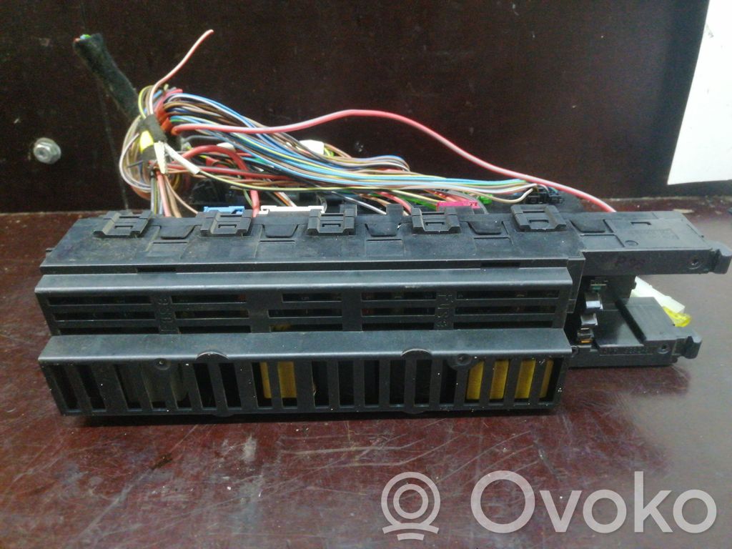 Mercedes-Benz E W211 SAM control unit 