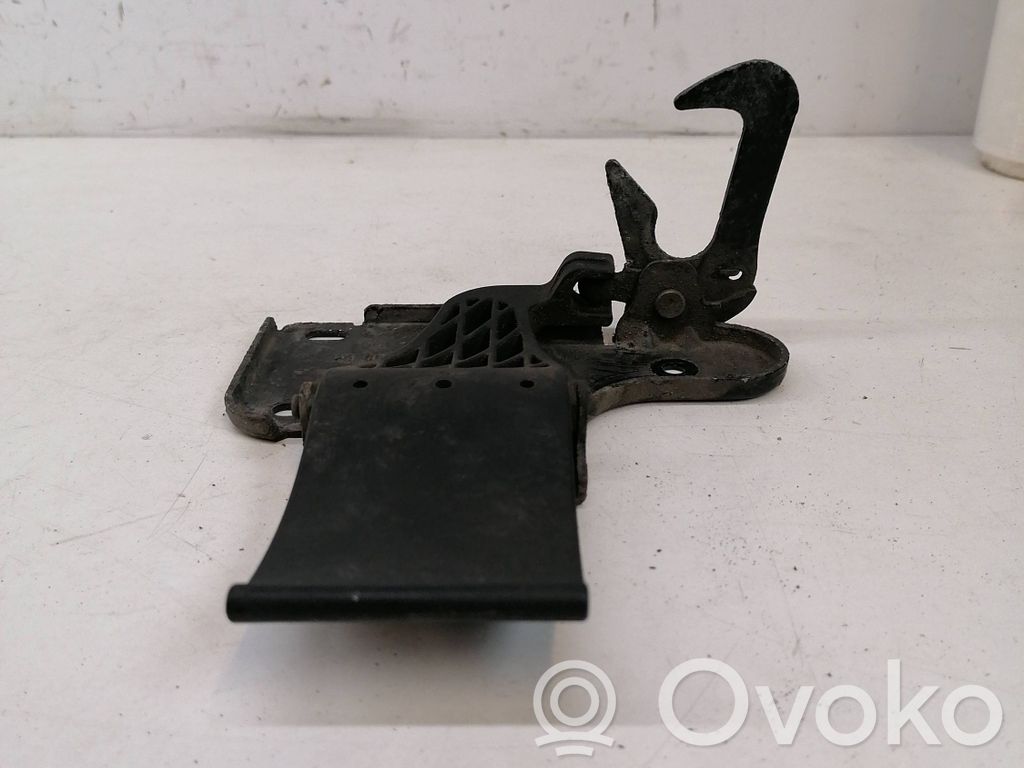 Audi A8 S8 D3 4E Engine bonnet/hood lock/latch loop/hook 