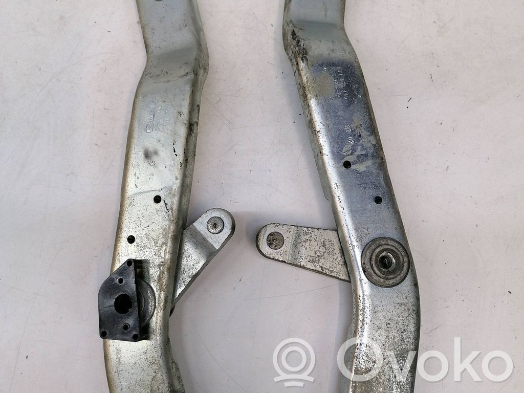 Volkswagen Phaeton Tailgate/trunk/boot hinge 