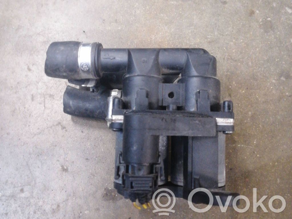 BMW 5 E39 Coolant heater control valve 