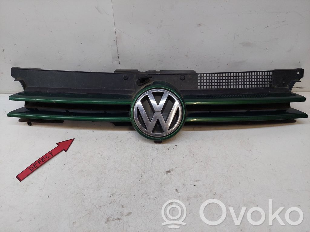 Volkswagen Golf IV Front grill 