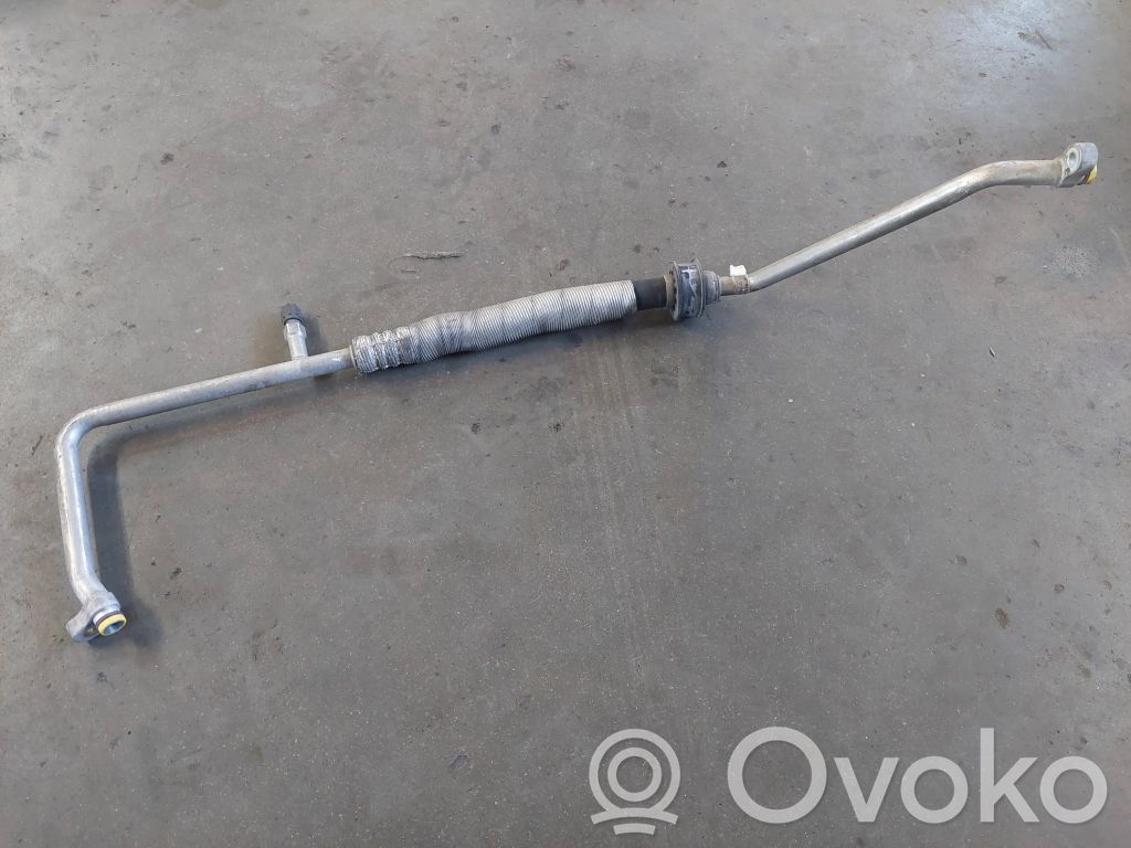 BMW X5 E53 Ilmastointilaitteen putki (A/C) 