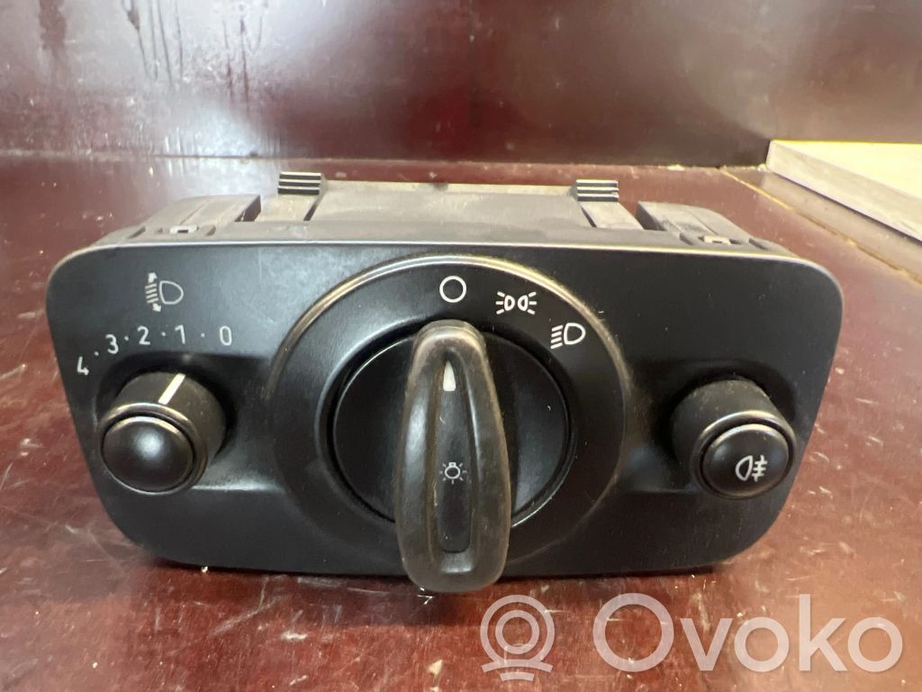 Ford Fiesta Light switch 