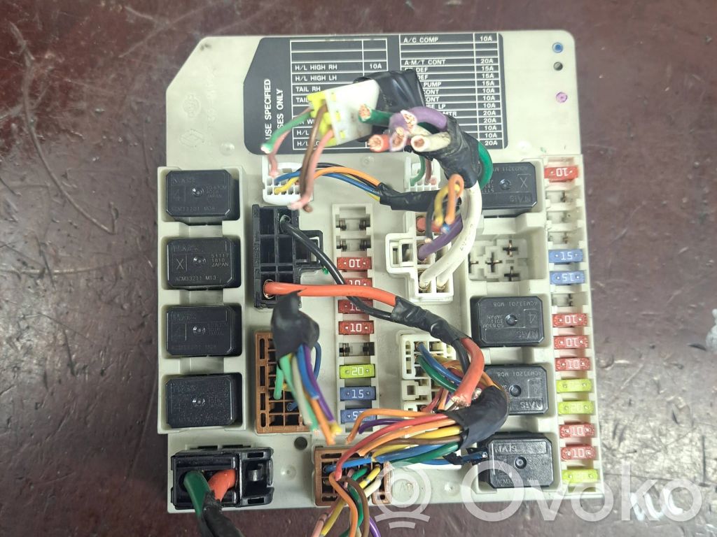 Nissan Note (E11) Fuse module 