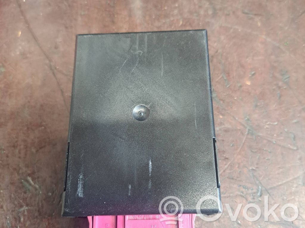 Module d'éclairage LCM   61358375964,55892110,8375964