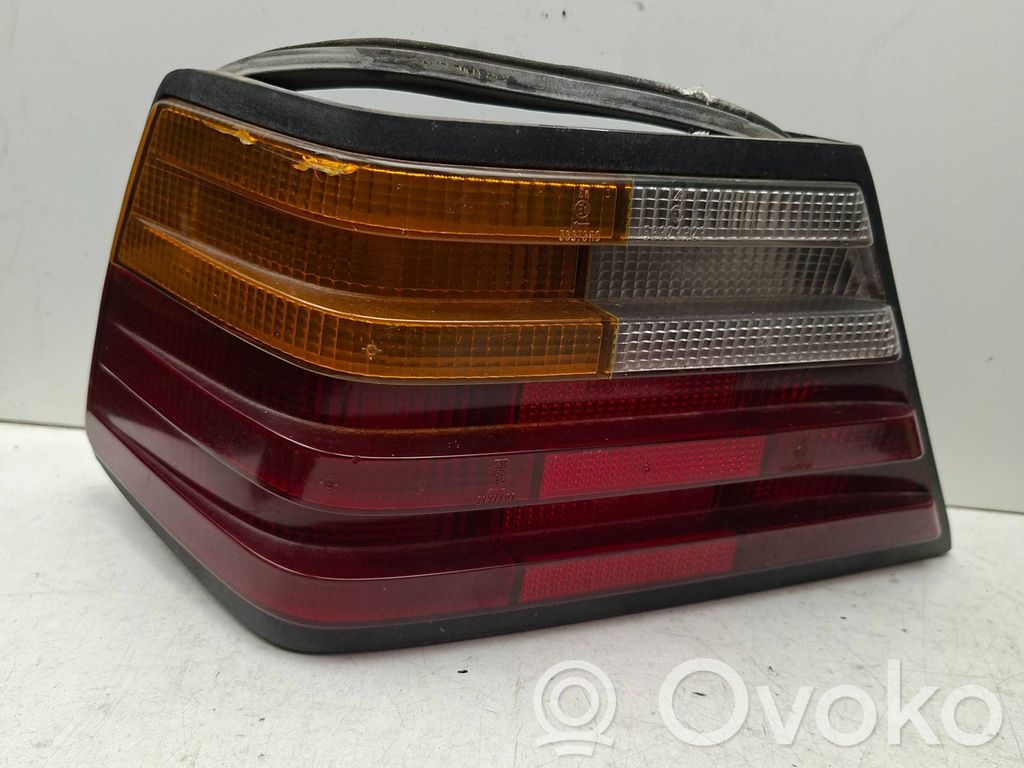 Mercedes-Benz E W124 Lampa tylna 