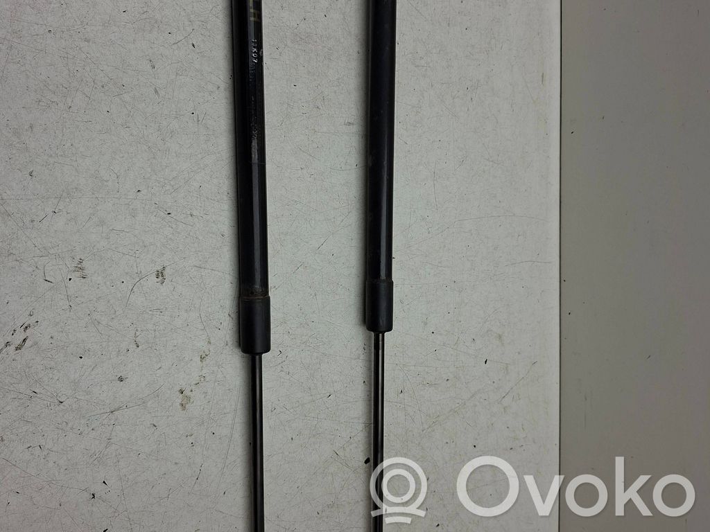 KIA Rio Tailgate/trunk strut/damper 