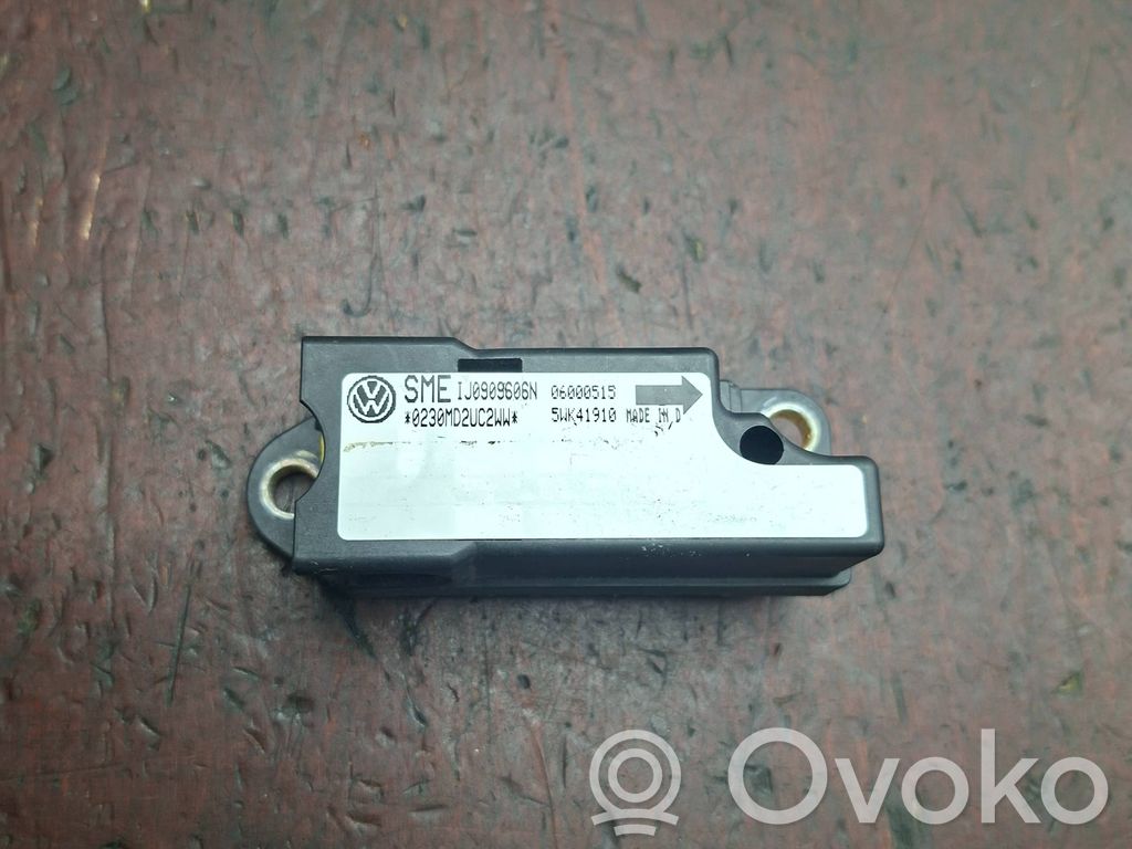 Czujnik uderzenia Airbag   1J0909606N,06000515,5WK41910