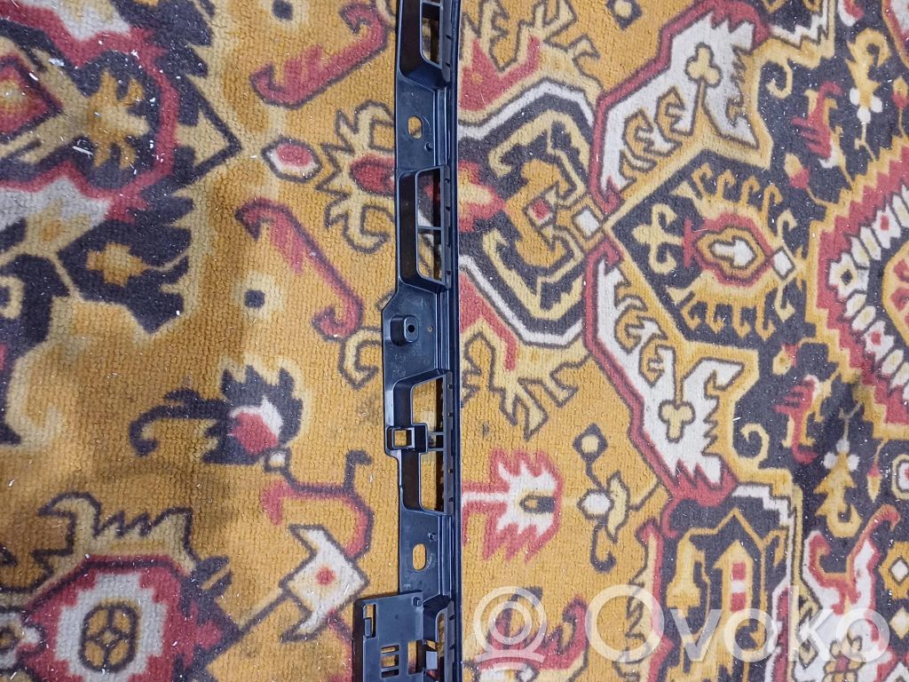 Porsche Macan (95B) Sill supporting ledge 