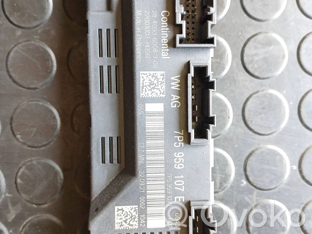 Porsche Cayenne (92A) Tailgate/trunk control unit/module 