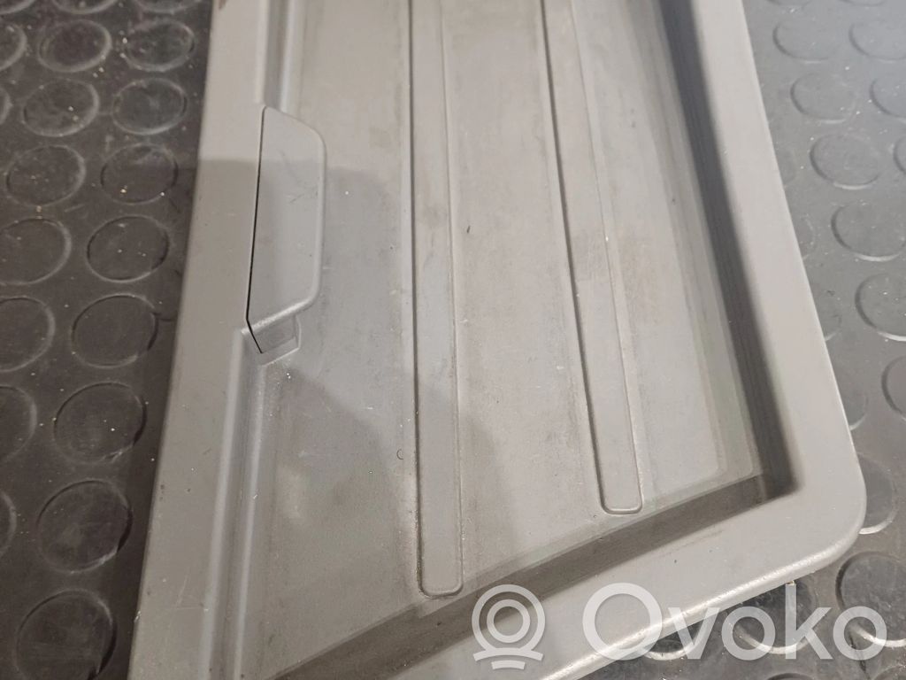 BMW 7 F01 F02 F03 F04 Glove box 