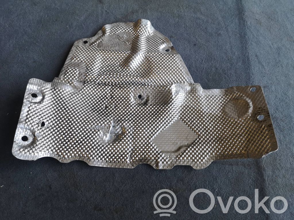 BMW 4 F32 F33 Exhaust heat shield 