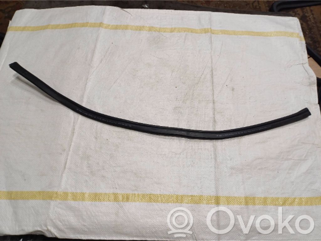 Porsche Cayenne (92A) Cheder compartiment motor 